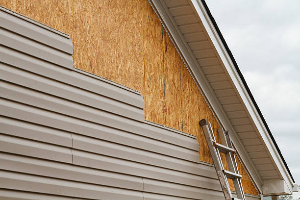 24/7 Emergency Storm Damage Siding Repair experts in Ashville, OH